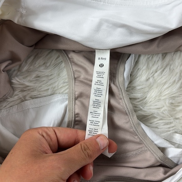 Lululemon Speed Up Short *2.5" White - Picture 4 of 7